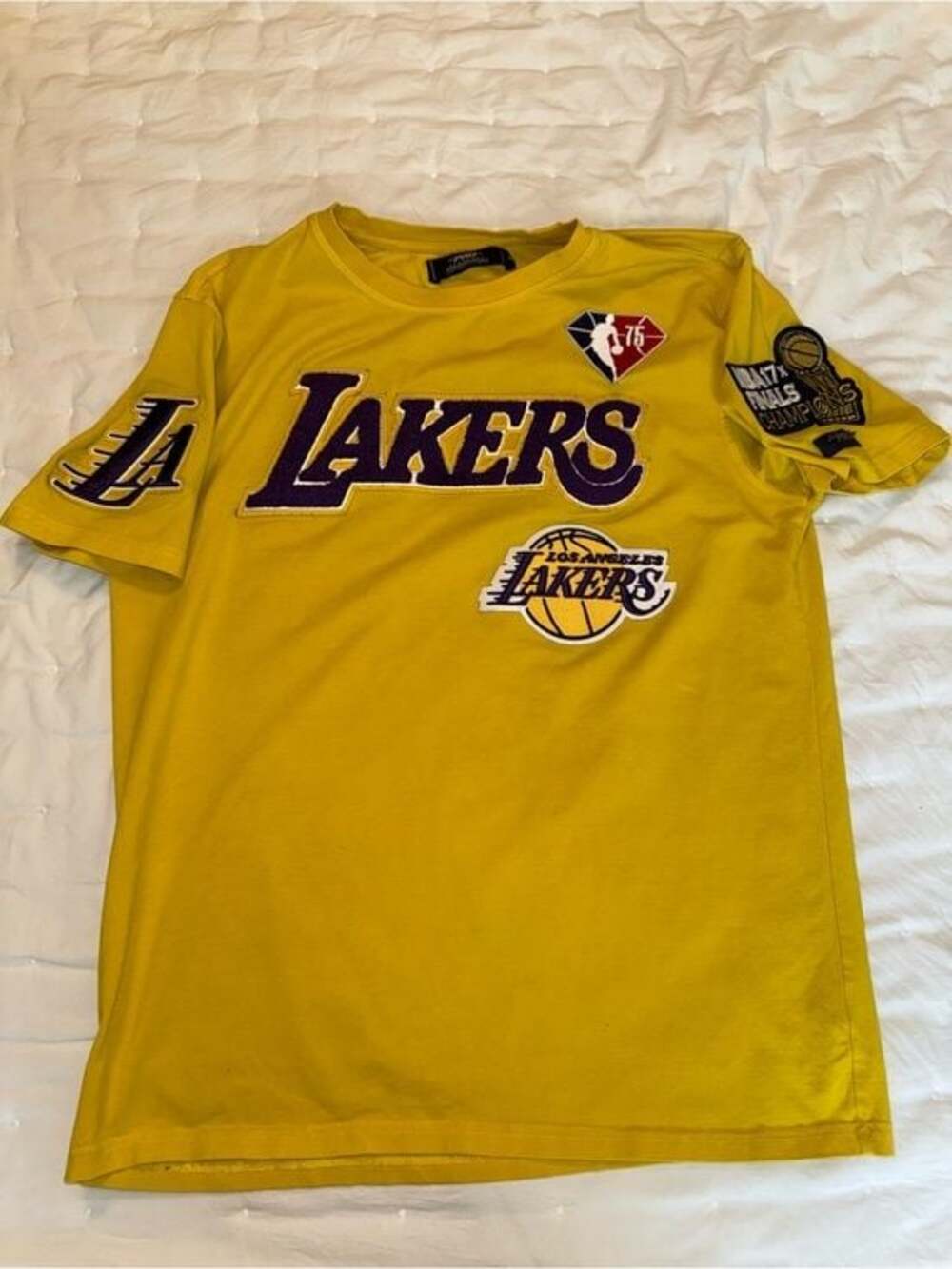 Los Angeles Lakers Yellow Logo Pro Standard luxury collection Tee